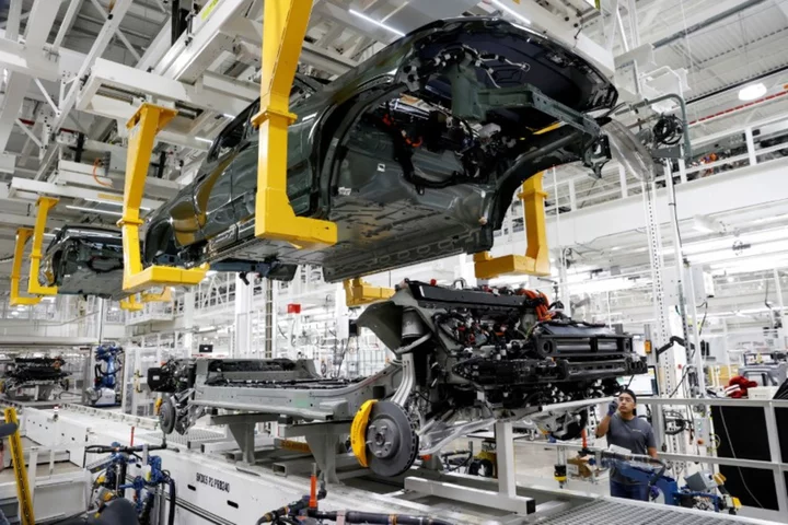 US manufacturing sector eyes recovery in September as production picks up -ISM