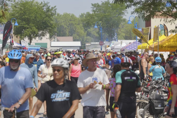 As cyclists ride across Iowa, they are seeing craft breweries driving small-town tourism