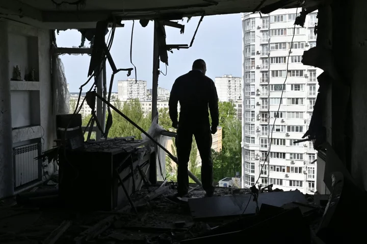Ukraine Latest: New Attack on Kyiv Is Marked by Explosions