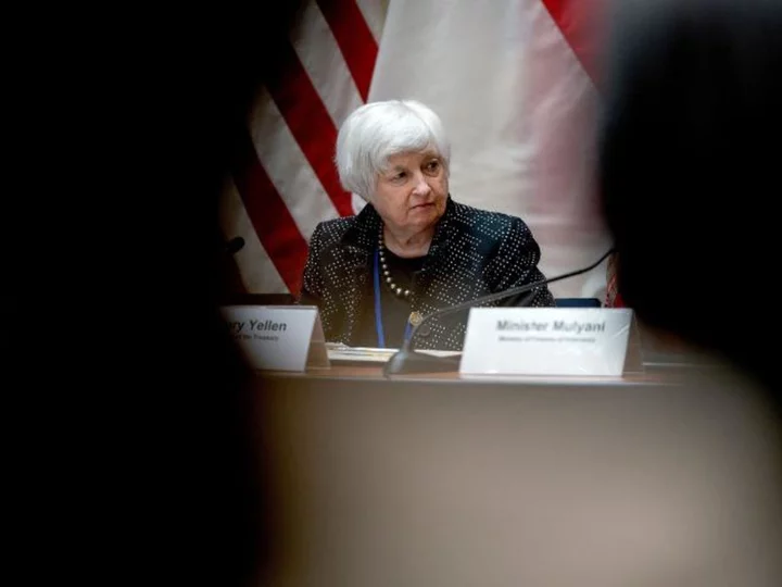 Yellen warns Congress again that default could be just days away