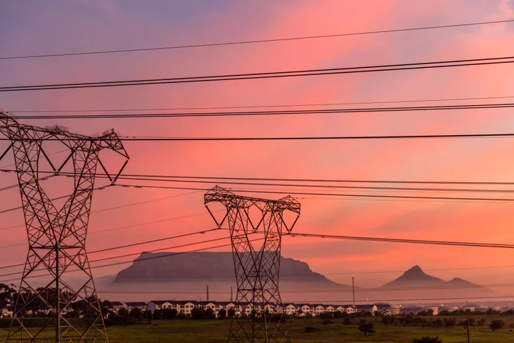 South African Minister Says Fewer Power Cuts Are ‘No Accident’