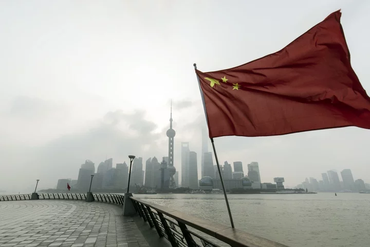 Europeans Reluctant to De-Risk From ‘Partner’ China, Survey Says